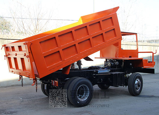 轮胎自卸车 轮胎自卸车