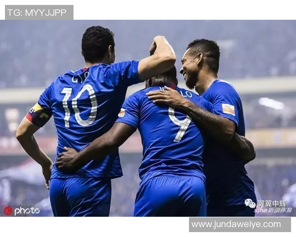 中超精彩对决里昂大胜AC米兰五球狂潮引发全场沸腾