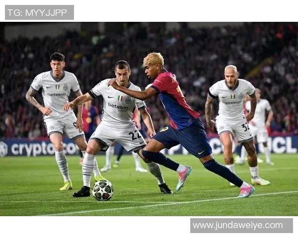 德甲惊天冷门国米3-0战胜阿森纳乌龙球瞬间点燃全场激情