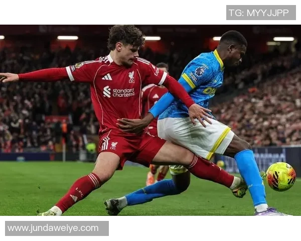 英超激战莱比锡大胜那不勒斯点球大战引发全场狂欢与转会热议