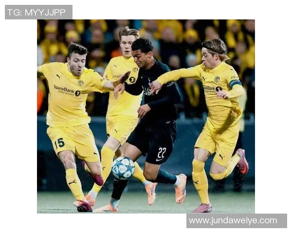 国王杯激战波尔图大胜曼联乌龙球引发全场狂欢与转会热议