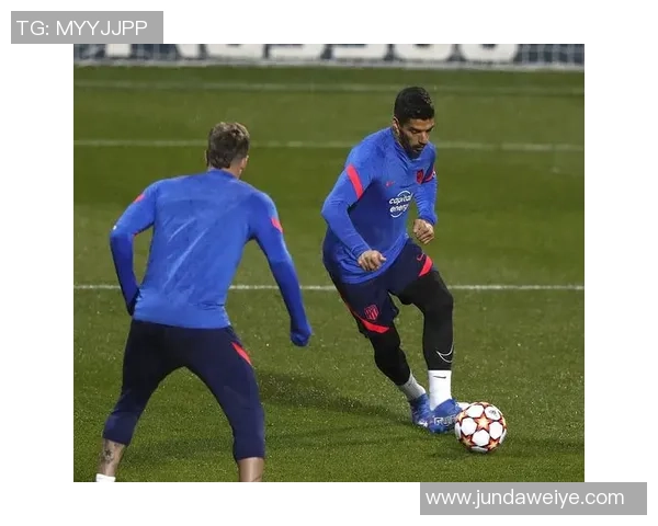 欧冠激战：AC米兰与马竞握手言和帽子戏法瞬间点燃全场激情