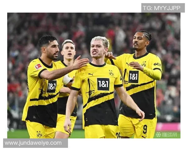 欧冠惊喜：那不勒斯逆转多特蒙德全场沸腾的精彩瞬间解析