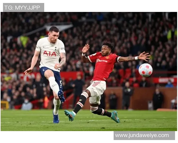 足总杯激战曼联强势逆转热刺全场沸腾精彩瞬间回顾